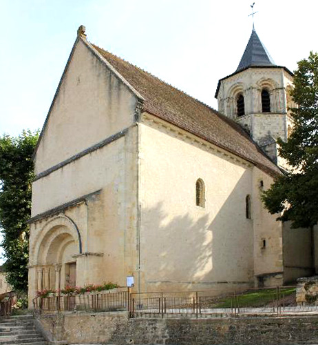 Fichier:Eglise-Garchizy.jpg