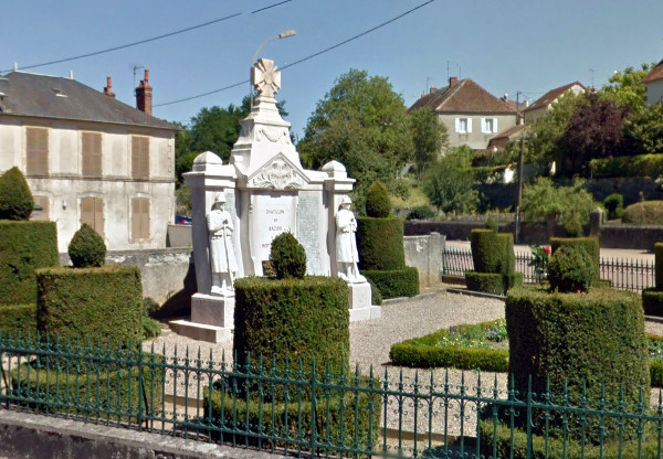 Fichier:Châtillon en Bazois monument aux morts.jpg