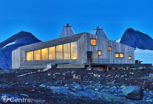 Fichier:Refuge Charles Rabot.jpg