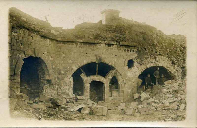 Fichier:Guerre 1914-1918 30.jpg