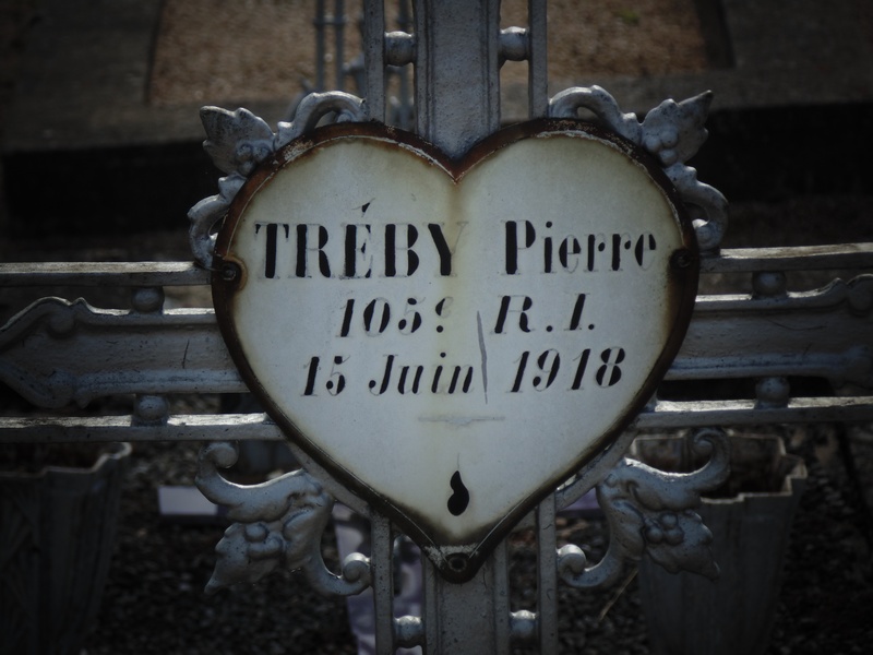 Fichier:Guerre 1914-1918 234.jpg