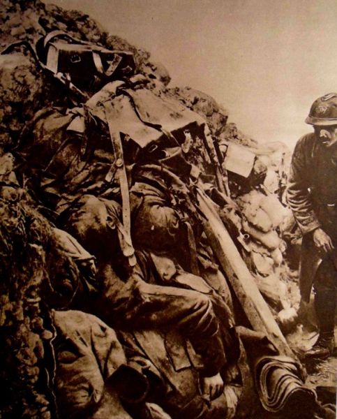 Fichier:Guerre 1914-1918 117.jpg