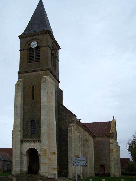 Fichier:Eglise-Vandenesse.jpg