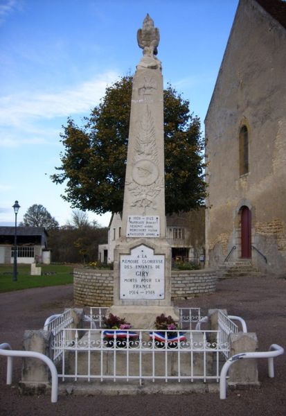 Fichier:Giry monument aux morts.jpg