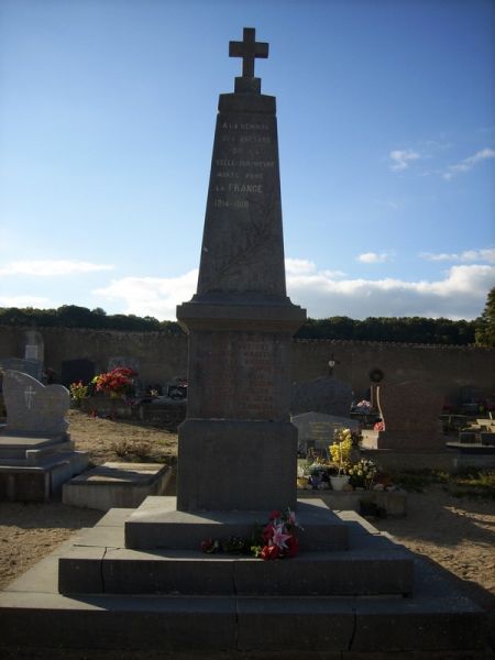 Fichier:La Celle sur Nièvre monument aux morts01.jpg