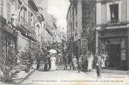 1908 la Grande rue décorée