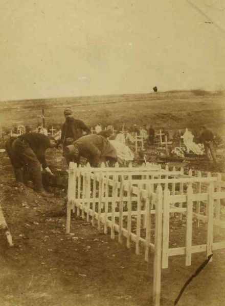 Fichier:Guerre 1914-1918 50.jpg