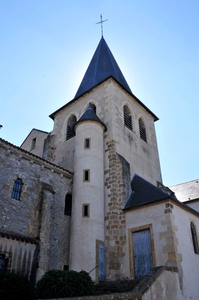 Fichier:Decize église Saint Aré clocher.jpg