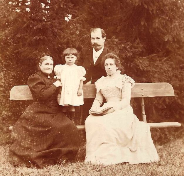 Fichier:Panné Albert famille.jpeg