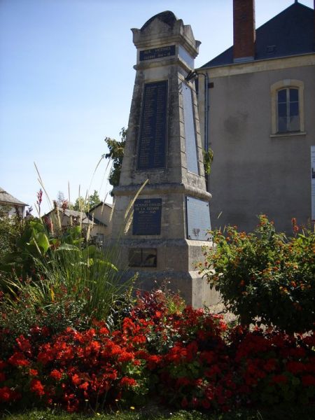 Fichier:Fourchambault monument aux morts.jpg