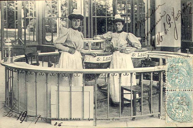 Fichier:Donneuse d'eau.jpg