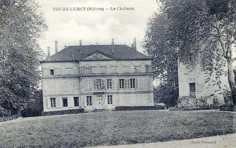 Fichier:CPA-Toury Lurcy01.jpg
